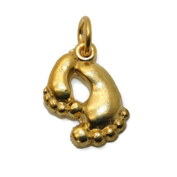 Cute Pair of Feet Charm Pendant 14k Yellow Gold